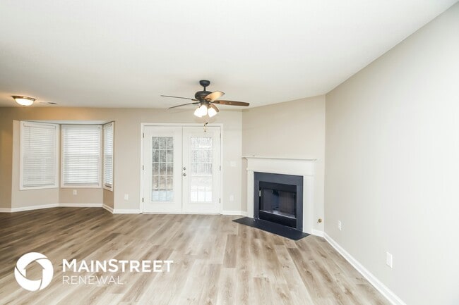 Building Photo - 91 River Oak Ct