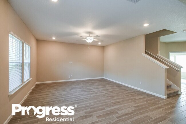 Building Photo - 2553 Laylas Wy
