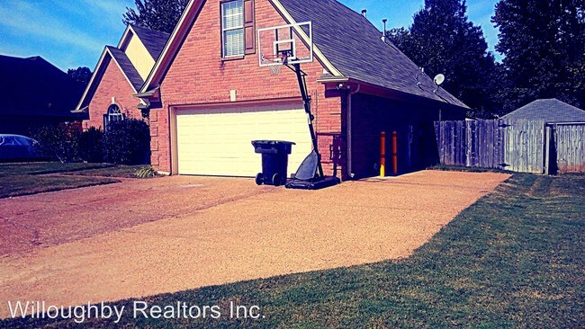 Building Photo - 7880 Claredale Dr