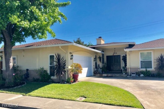 Foto del edificio - 4 br, 3 bath House - 40735 Ambar Pl