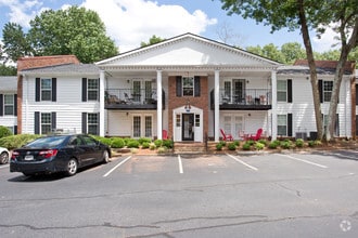 Vinings RiverVue