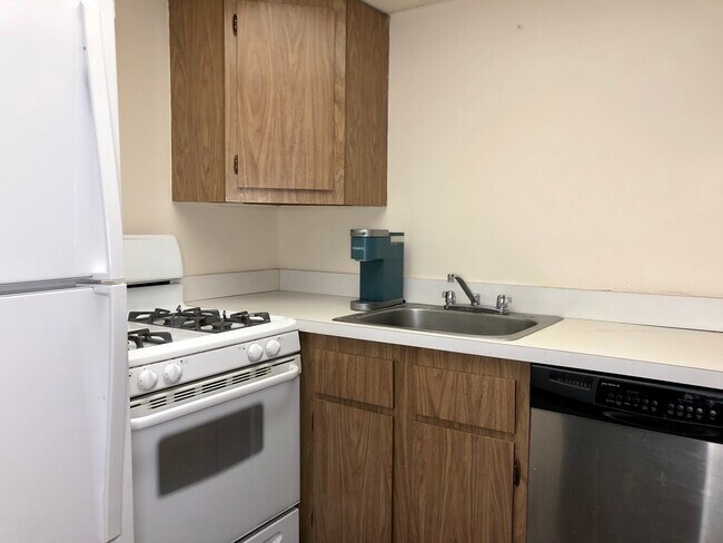 Foto del edificio - 57 Broadlawn Park