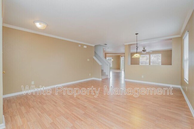 Foto del edificio - 12608 Frank Wiley Ln