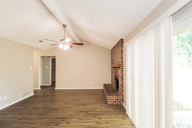 Foto del edificio - 2800 Terry Ct