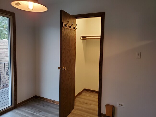 storage closet in kitchen - 9324 S Roberts Rd