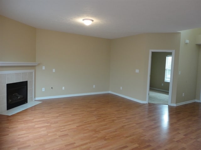 Building Photo - 6889 N Karnes Dr