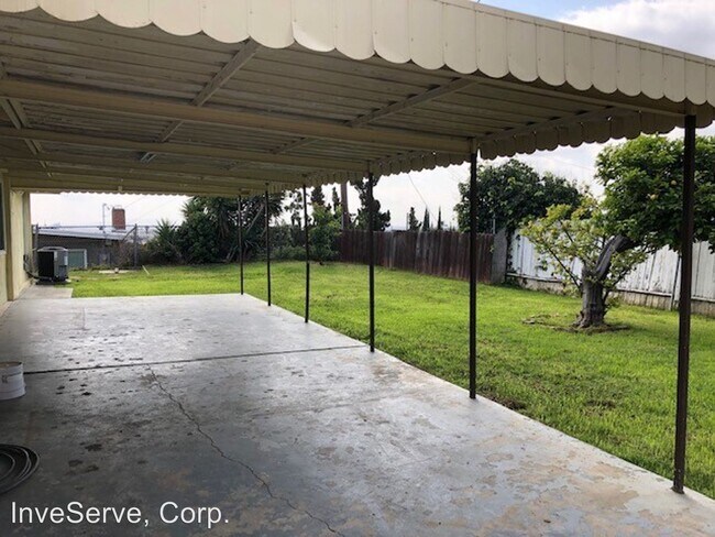 Building Photo - 3 br, 2 bath House - 1543 S. GRANDRIDGE AVE.