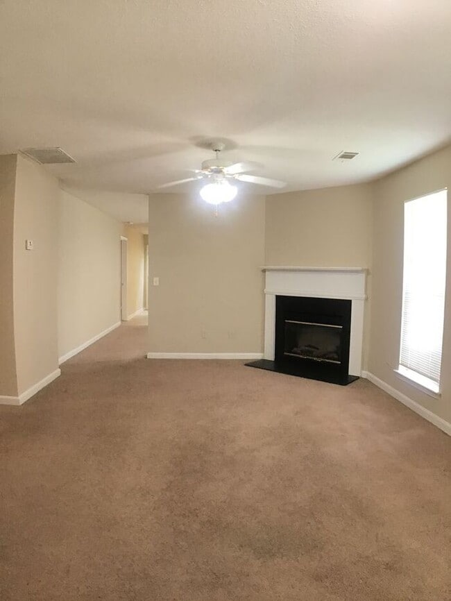 Building Photo - 3578 Brookstone Way