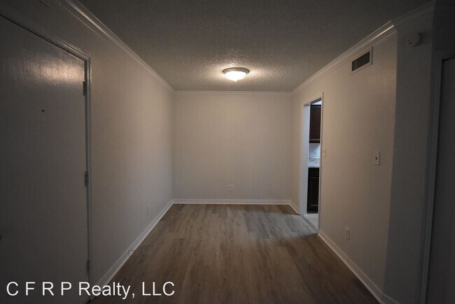 Building Photo - 2 br, 1 bath House - 285 Wymore Rd #107