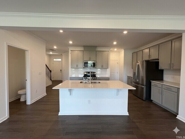 Foto del edificio - 237 Shingle Oak Rd