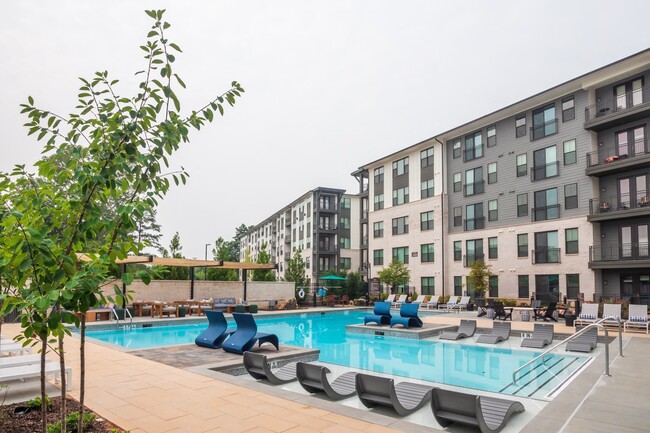 Resort-style Saltwater Swimming Pool with Tanning Ledges - Bexley Duluth