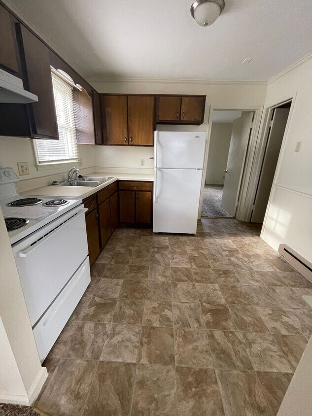 Primary Photo - Apartment for Rent