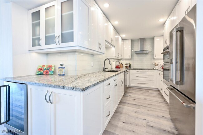 Foto del edificio - 4001 Gulf Shore Blvd N