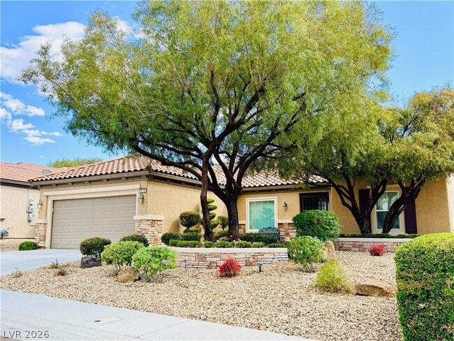 Building Photo - 2119 Gunnison Pl