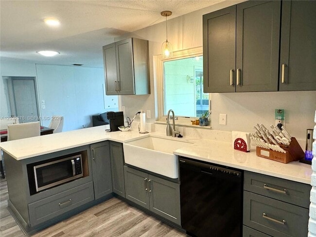Photo - 1063 Wexford Way House