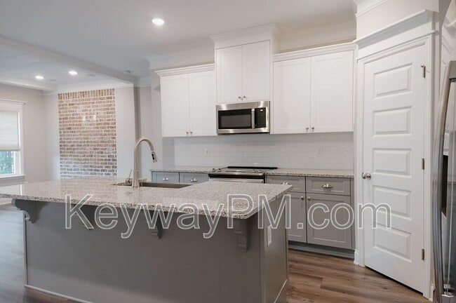 Foto del edificio - 124 Canton Park Ave