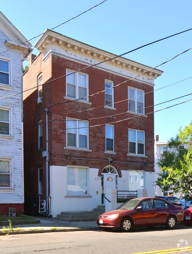 Building Photo - 588 East St