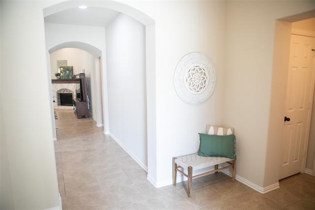 Building Photo - 5312 Grovewood Dr