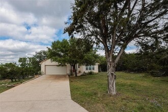 Building Photo - 8 Rosewood Cir