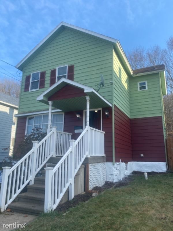 Foto del edificio - 3 br, 1 bath House - 194 Belmont St