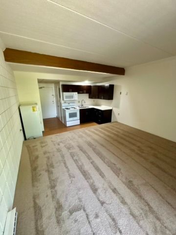 Foto del edificio - 2668 Elmwood Ave