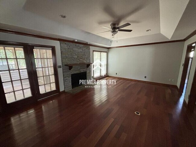 Foto del edificio - 1991 Russet Hill Ln