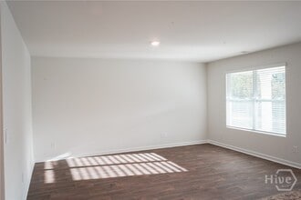 Building Photo - 423 Coconut Dr