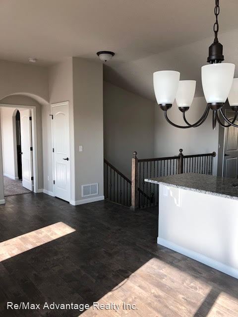 Building Photo - 3 br, 2.5 bath House - 11451 Rill Point