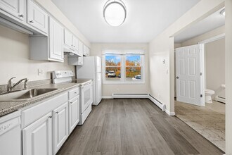 Building Photo - 145 Harbor Pond Dr