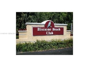 Building Photo - 10441 SW 156th Ct