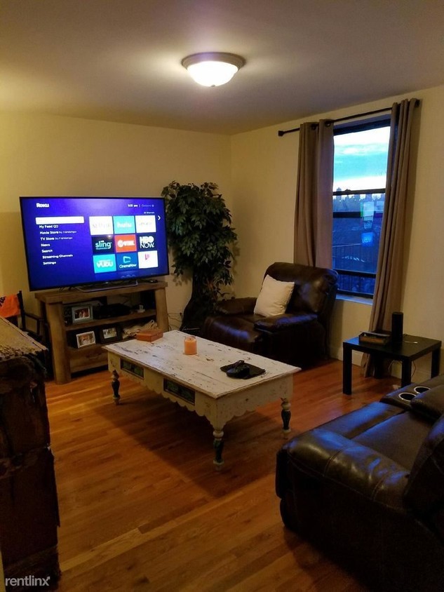 Primary Photo - 1 br, 1 bath Apartment - 2170 31st St