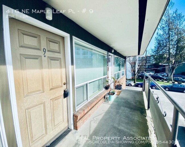 Foto del edificio - 416 NE Maple Leaf Pl