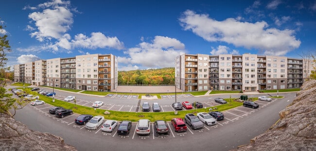 Photo du bâtiment - Brookside Terrace Apartments