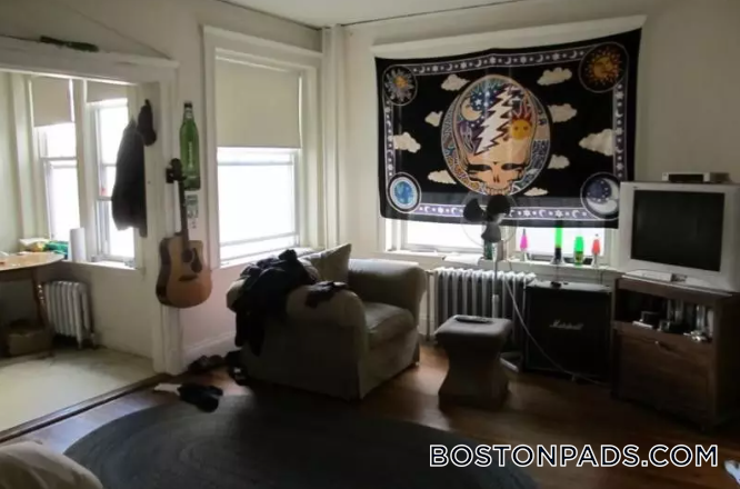 Foto principal - 1163 Boylston St