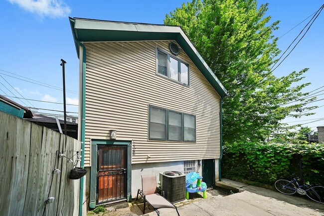 Foto del edificio - 2736 W Evergreen Ave