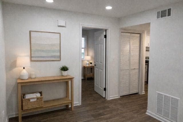 Foto del edificio - 6250 Vera Ln SW