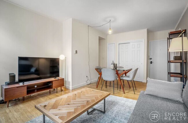 Foto del edificio - 529 Beacon St