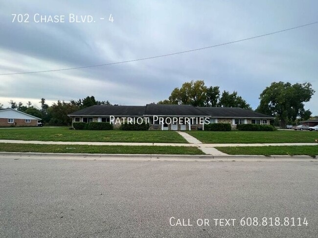 Foto del edificio - 702 Chase Blvd