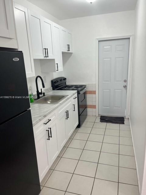 Foto del edificio - 7625 Harding Ave