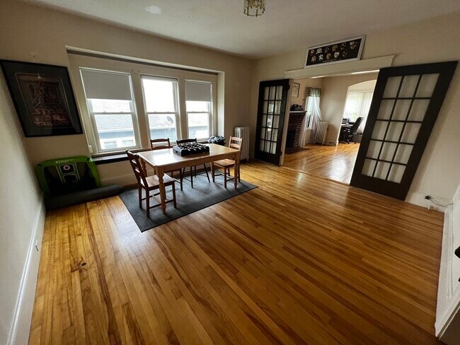 Building Photo - 48 Sagamore Rd