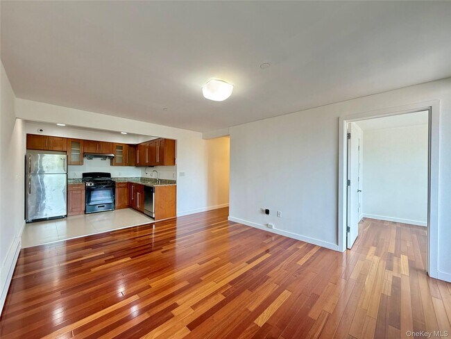 Foto del edificio - 71-57 161st St