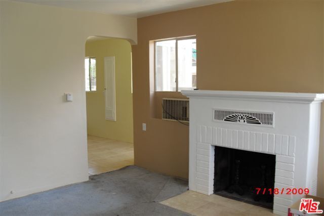 Foto del edificio - 993 W Hays St