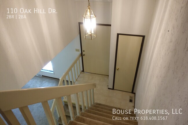 Foto del edificio - 110 Oak Hill Dr