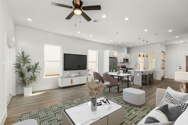 Foto del edificio - 1503 E 31st St