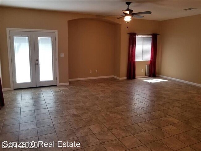 Building Photo - 6569 Tumbleweed Ridge Ln