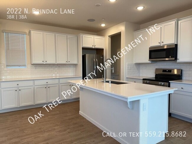 Foto del edificio - 2022 N Brindac Ln