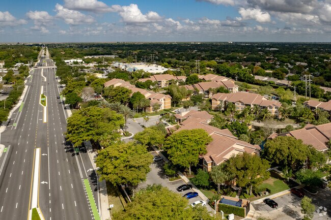 Foto aérea - Edgewater Condominium