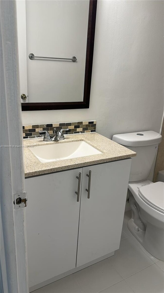 Building Photo - 8301 SW 142nd Ave