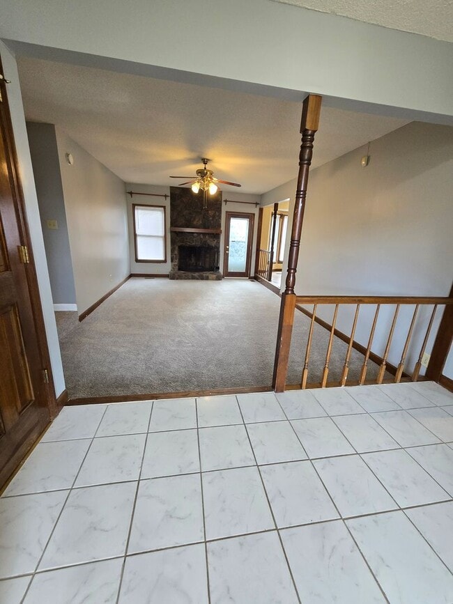 Building Photo - Great Home in a Cul-de-sac For Rent.