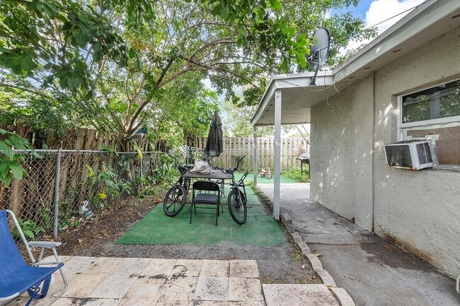 Foto del edificio - 2178 NW 3rd St